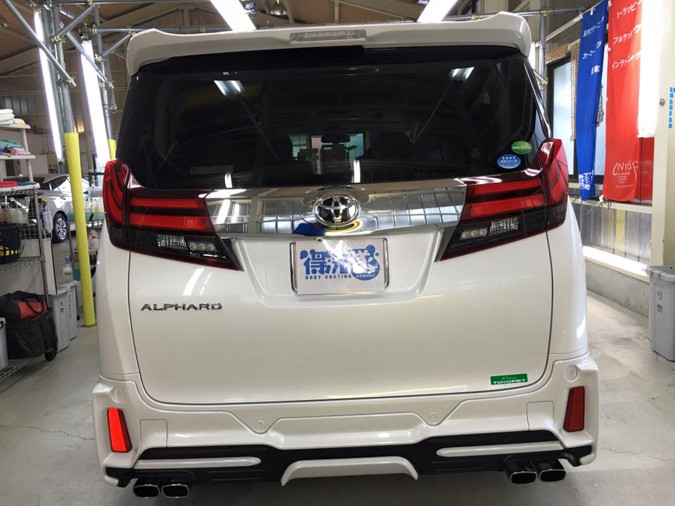 7アルファード・プレミアムコーティング・真後ろから