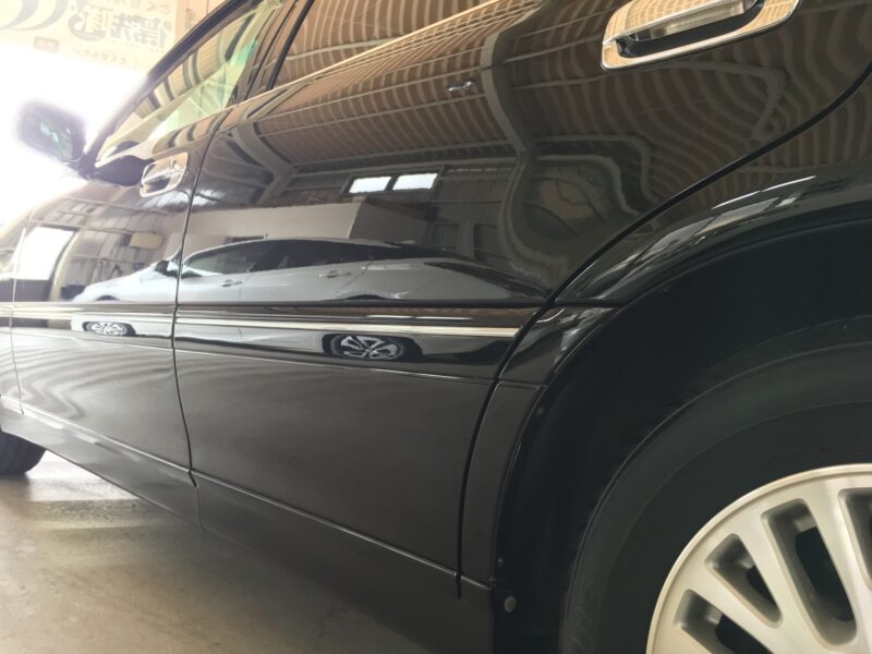 クラウン・コーティング施工後のサイドドア