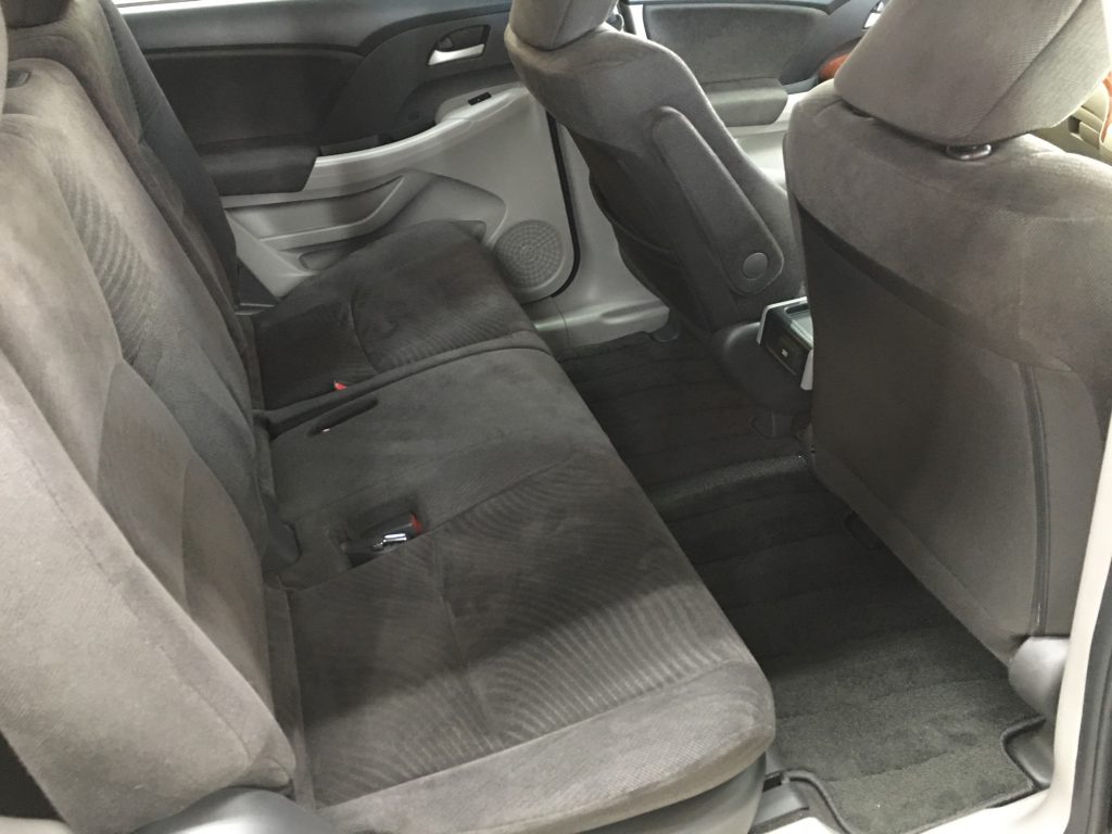 オデッセイ・クイック車内クリーニング２