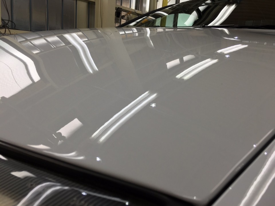 Z32・プレミアムコーティング・ボンネットの輝き2