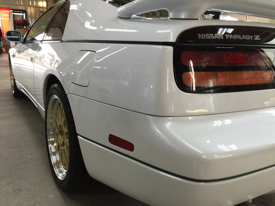 フェアレディZ（Z32）助手席側後方より