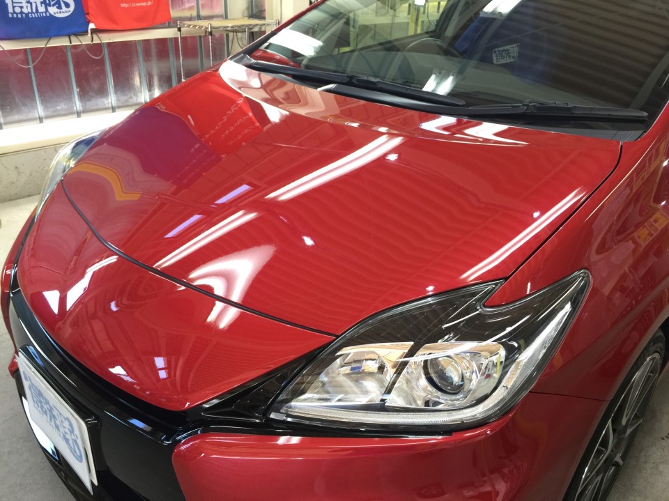 プレミアムコーティング施工後のボンネット