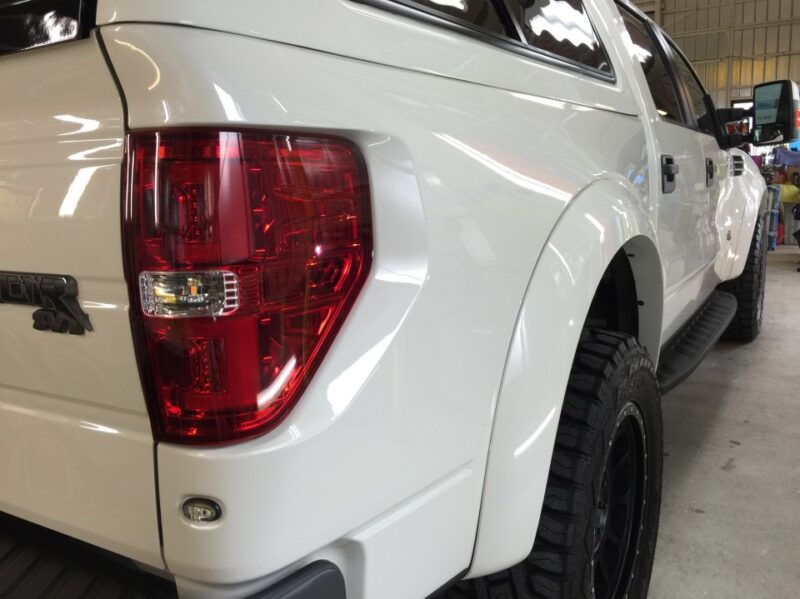 フォードF150SVTラプター・プレミアムコーティング・助手席側後方より