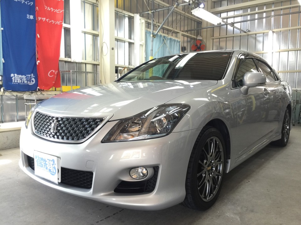 クラウン(180系)・ガラスコーティング＆ヘッドライトクリーニング＆ホイールコーティング