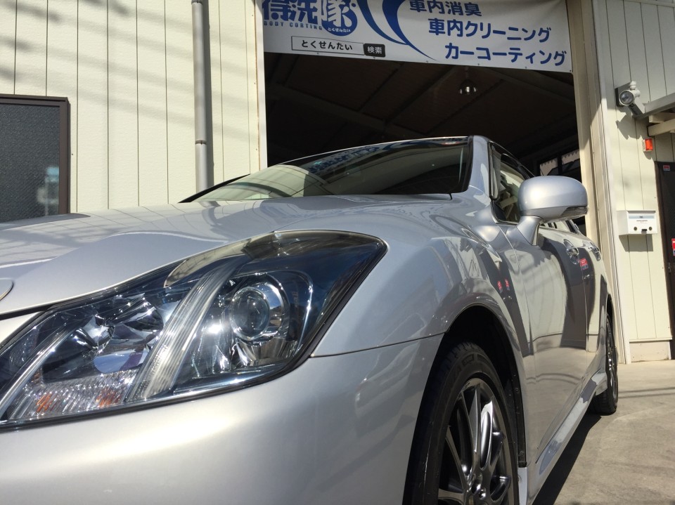 クラウン(180系)・ガラスコーティング＆ヘッドライトクリーニング＆ホイールコーティング＆窓ガラス撥水コーティング