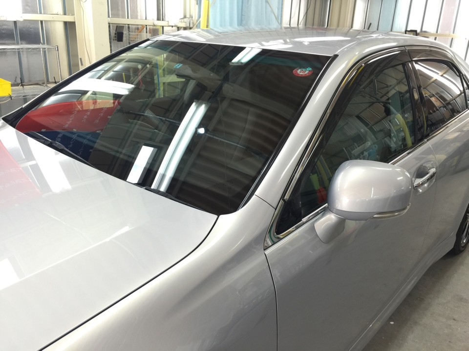 クラウン(180系)・窓ガラス撥水コーティング
