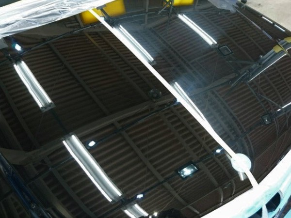 メルセデスベンツC・ボディ研磨のビフォーアフター3