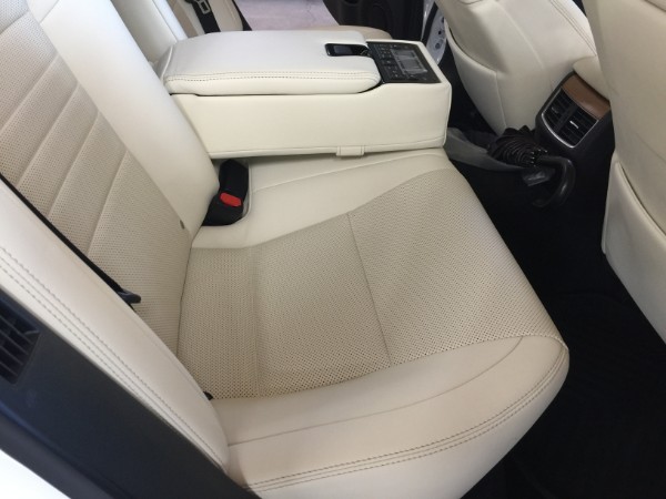 レクサスGS・レザーコーティング施工後の後席