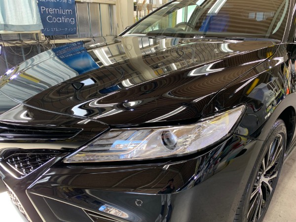 カムリ・プレミアムコーティング後の左ヘッドライト付近