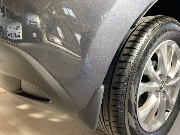 デミオ・鈑金修理1After