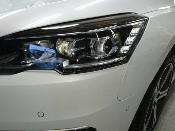 プジョー508・ヘッドライトプロテクションフィルム施工