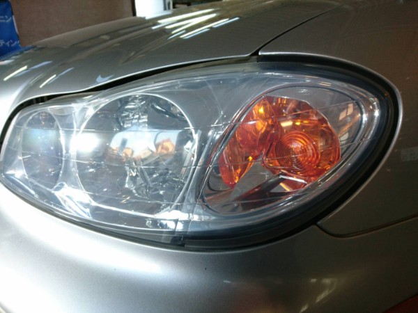 セフィーロのヘッドライトクリーニング後