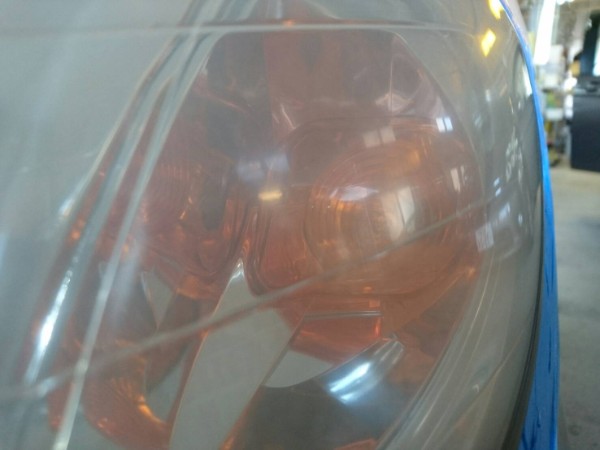セフィーロのヘッドライトクリーニング前