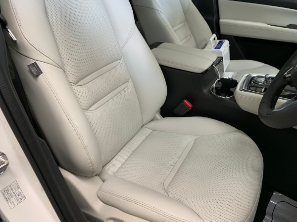 CX8・インテリコーティング後の運転席