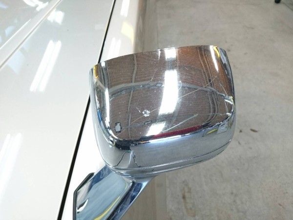 Y30セドリック・フェンダーミラー