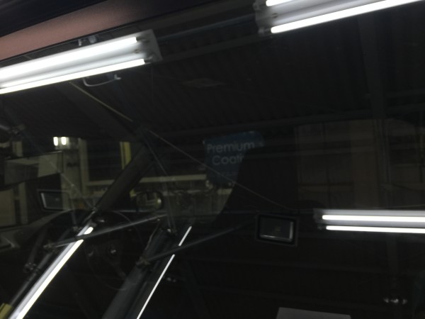 インプレッサ・窓ガラスウロコ取り後