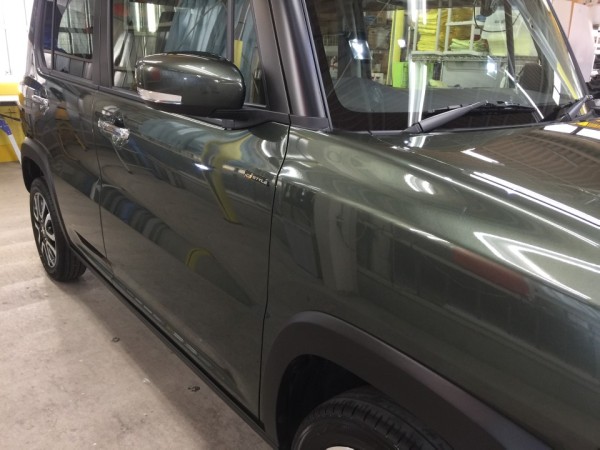 ハスラー・プレミアムコーティング施工後の運転席ドア