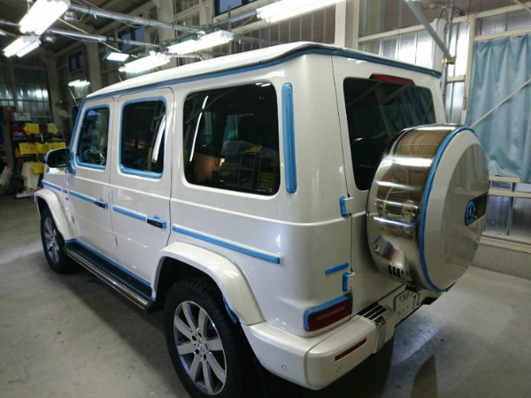 ゲレンデ・プレミアムコーティング施工中