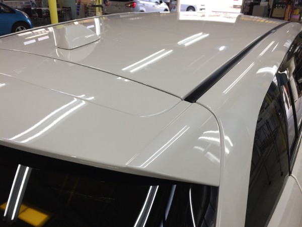 レヴォーグ・ボディガラスコーティング後のルーフ