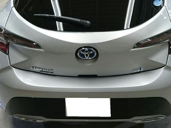 カローラスポーツ・ガラスコーティング施工