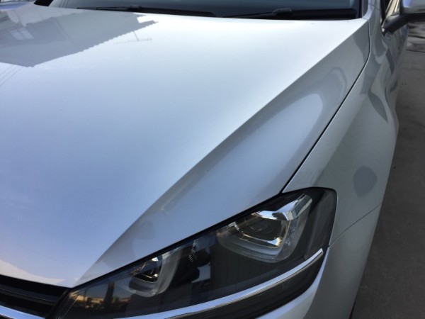 ゴルフ・プレミアムコーティング施工後のボンネット