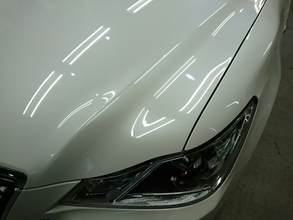 クラウン・プレミアムコーティング後のボンネット