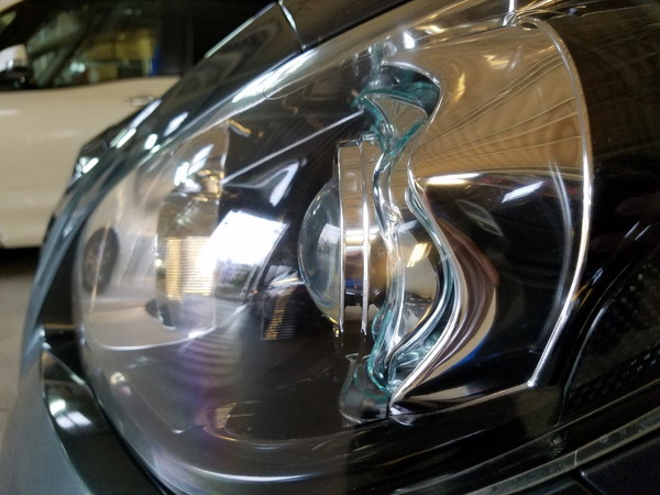 フーガ・ヘッドライト黄ばみ&クラック除去2・作業後