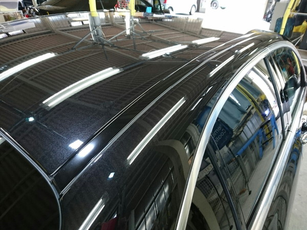 メルセデスベンツC・プレミアムコーティング施工後・ルーフ