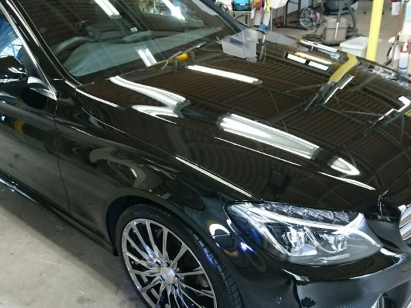 メルセデスベンツC・プレミアムコーティング施工後・ボンネット