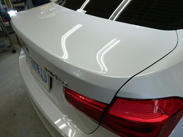 BMW3・スタンダードコーティング施工後のトランク
