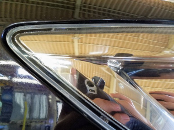 エリシオン・ヘッドライトクリーニング4作業後