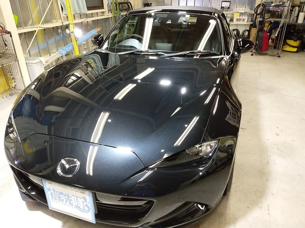 ロードスター・プレミアムコーティング後・ボンネット