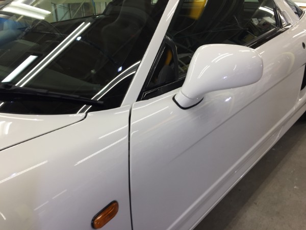 NSX・窓ガラスコーティング施工後のガラス