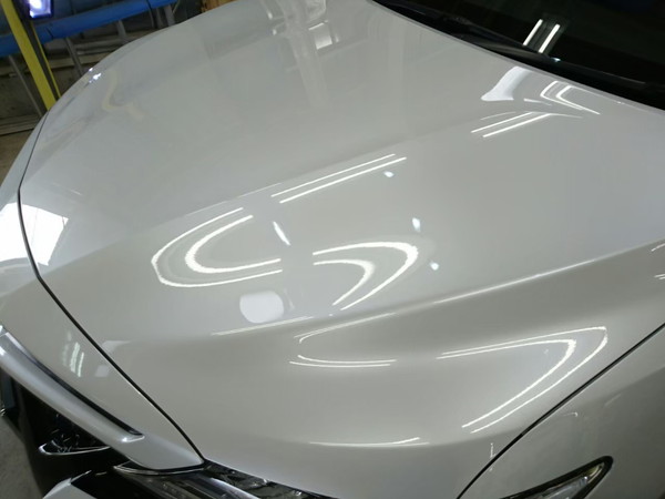 カムリ・プレミアムコーティング施工後のボンネット