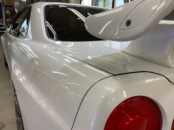 GT-R・ハイモースコート施工後の左クォーターパネル付近