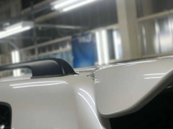 ランドクルーザー(200系)・プレミアムコーティング後ルーフ