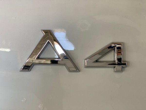 アウディA4・プレミアム手洗い洗車・After