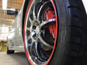 10・86プレミアムコーティング＆ボンネットラッピング（運転席側前ホイールをアップ）