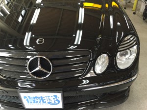 AMG・E55こだわりのヘッドライトカバー