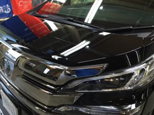 ヴェルファイア・プレミアムコーティング・助手席側ヘッドライト付近