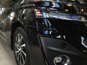 ヴェルファイア・プレミアムコーティング・運転席側ヘッドライト付近
