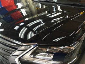 レクサスLX570・プレミアムコーティング・ボンネット助手席側より