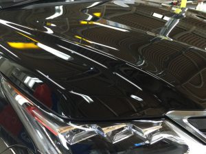 レクサスLX570・プレミアムコーティング・ボンネット運転席側より