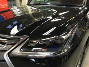 レクサスLX570・プレミアムコーティング・助手席側ヘッドライト周辺