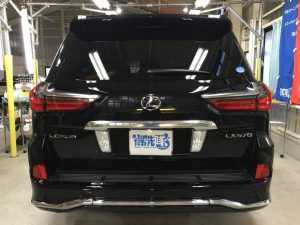 レクサスLX570・プレミアムコーティング・真後ろ