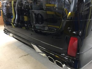 アルファード・プレミアムコーティング・リアバンパー付近