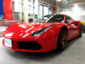 フェラーリ488・エシュロンゼンゼロ