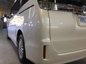 ヴォクシー・プレミアムコーティング・助手席側後方より