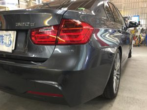 BMW320dMスポーツ・プレミアムコーティング後の運転席側後方より