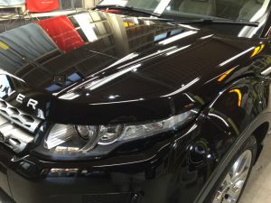 イヴォーク・プレミアムコーティング後のボンネット